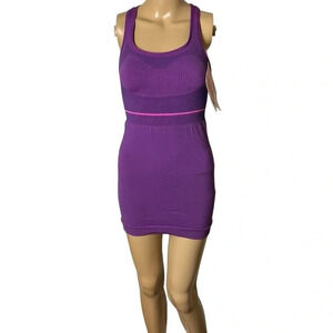 Y2K,vintage,Compression long halter cami-bra top,EC3D,purple size 34,NWT! 🇨🇦